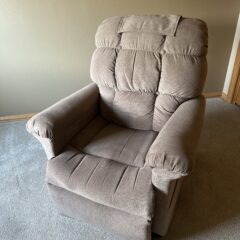 Power Lift & Recline Chair by Golden w/ Zero Gravity Option